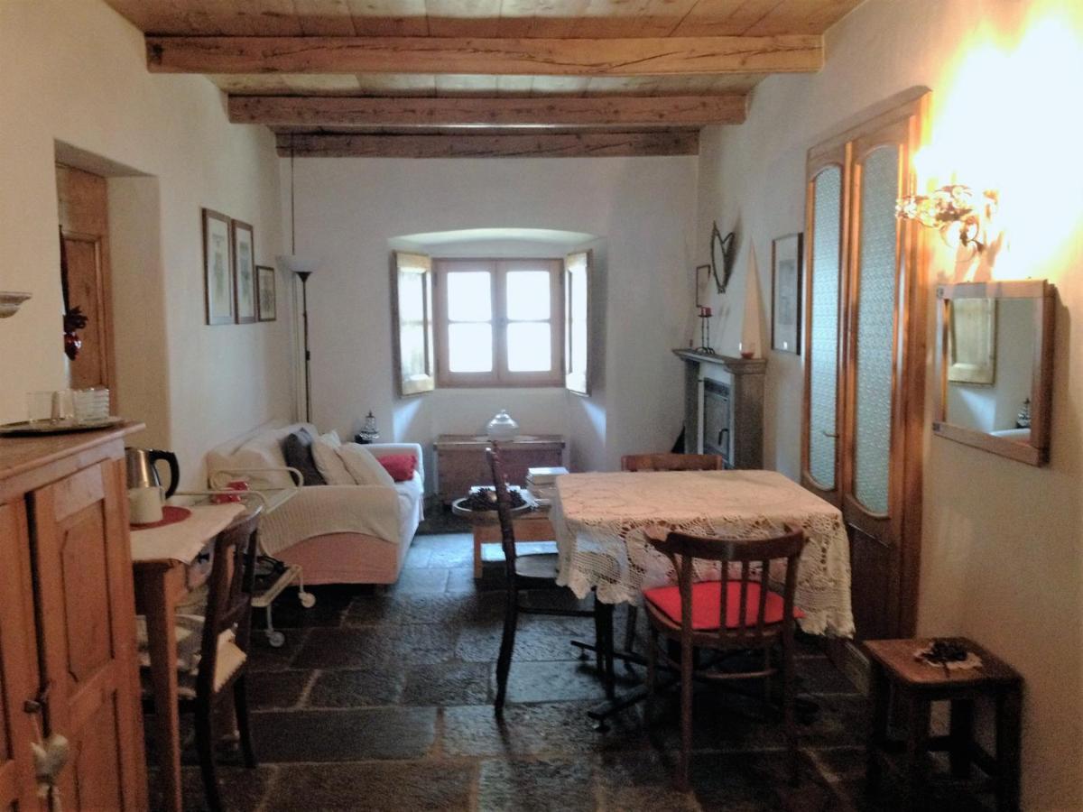 Bb Chiavenna Centro Storico Bed & Breakfast Екстериор снимка