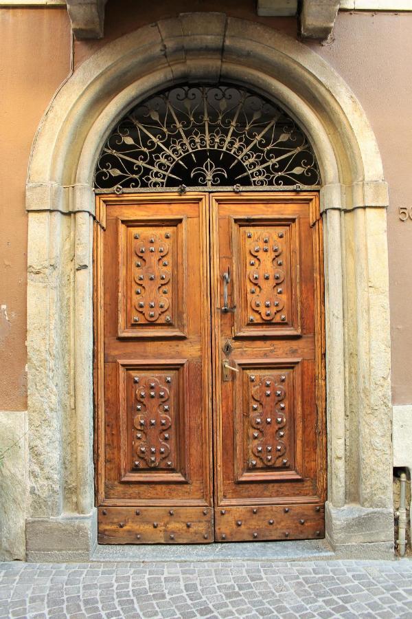 Bb Chiavenna Centro Storico Bed & Breakfast Екстериор снимка