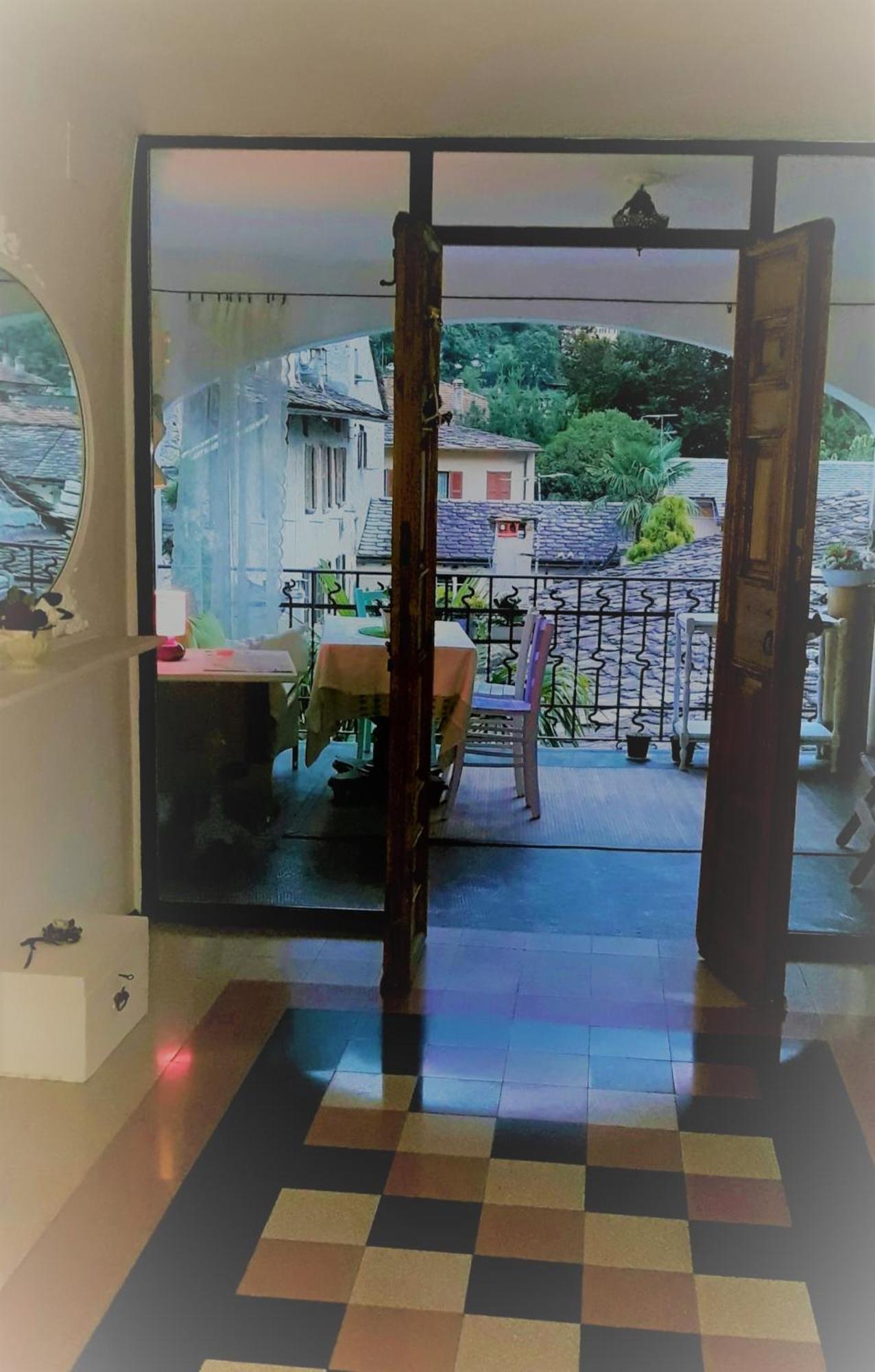 Bb Chiavenna Centro Storico Bed & Breakfast Екстериор снимка